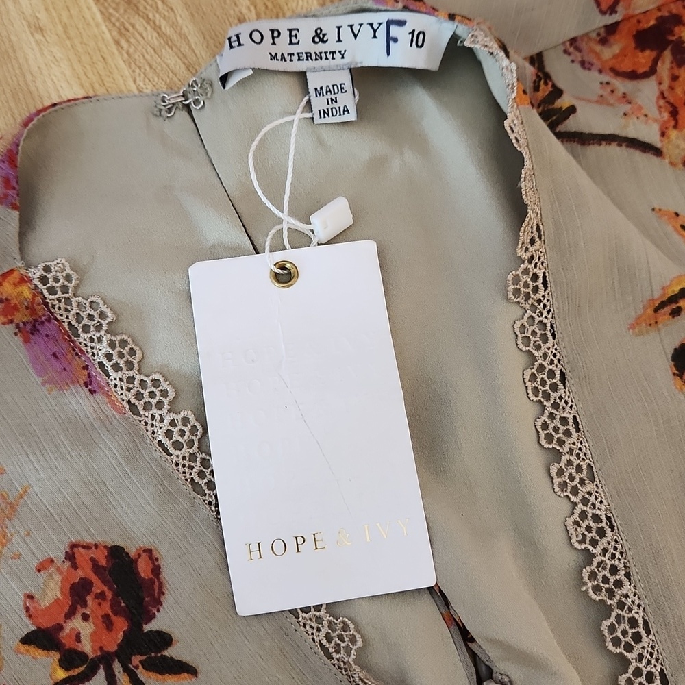 HOPE & IVY Maternity Women’s Floral Circular Sleeve V Neck Empire Waist, size 10 - Picture 7 of 11